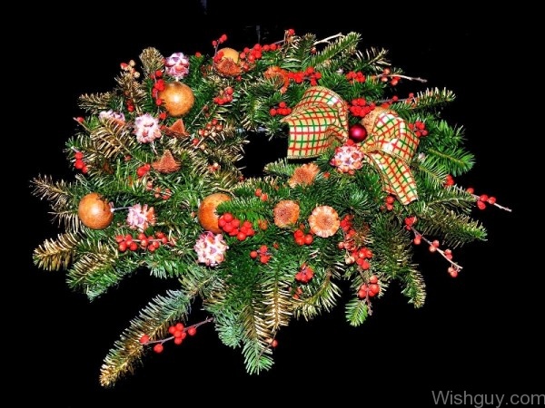 Christmas Ball Wreath Image -mn4